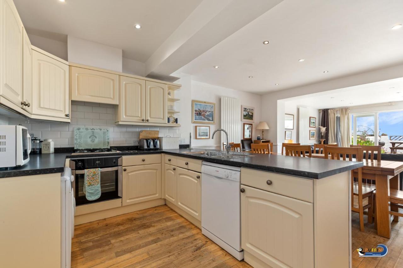 Kilmore - Beach Front House, Direct Beach Access, Spectacular Sea Views Saundersfoot Eksteriør billede